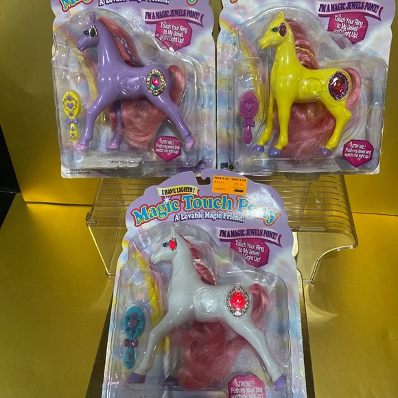 MAGIC TOUCH PONY VTG 90s MAGIC JEWELS PONIES, LIGHT UP & BLINK COLLECTION OF 3 - Picture 6 of 16